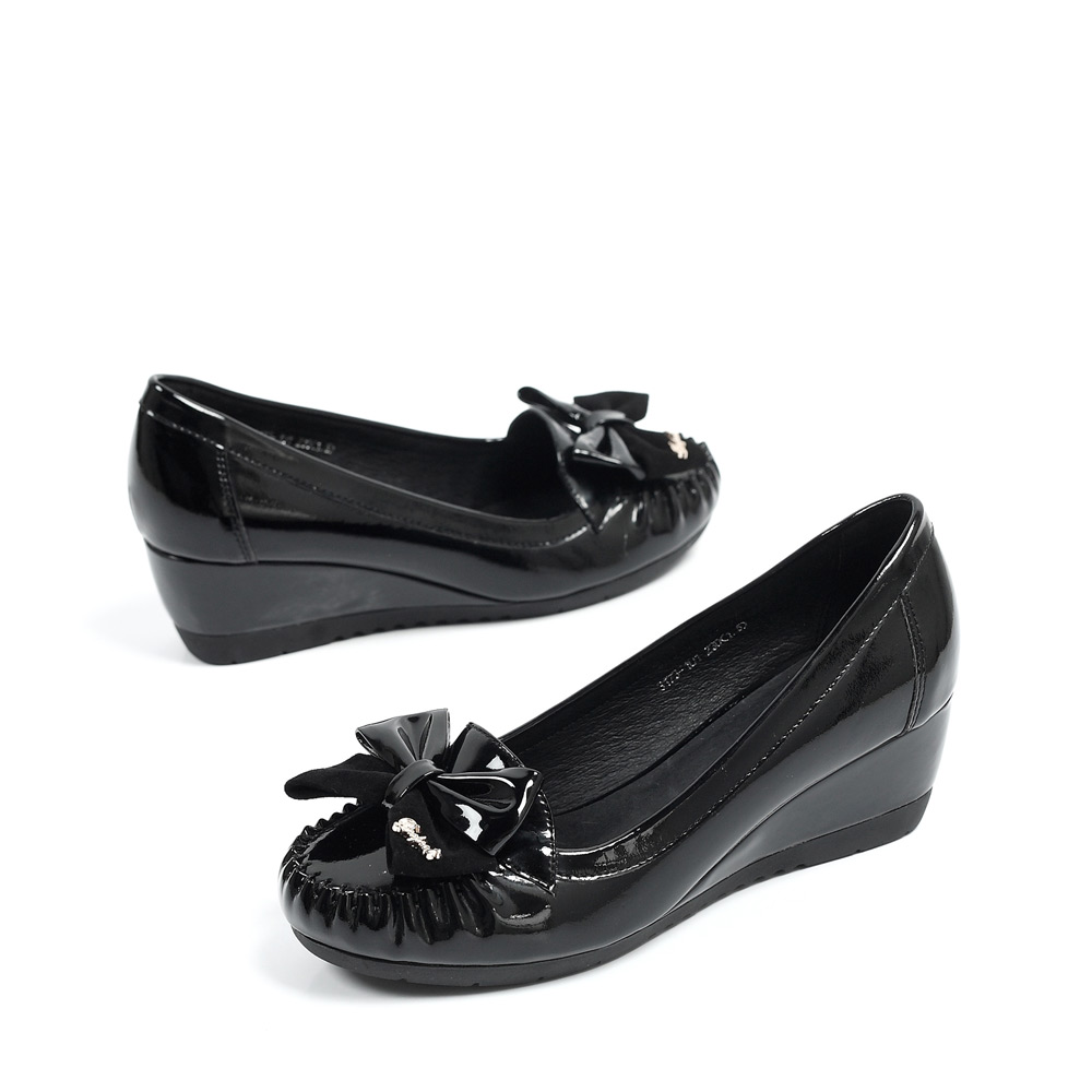 belle/百丽春季黑色漆皮女单鞋 3173-aq2