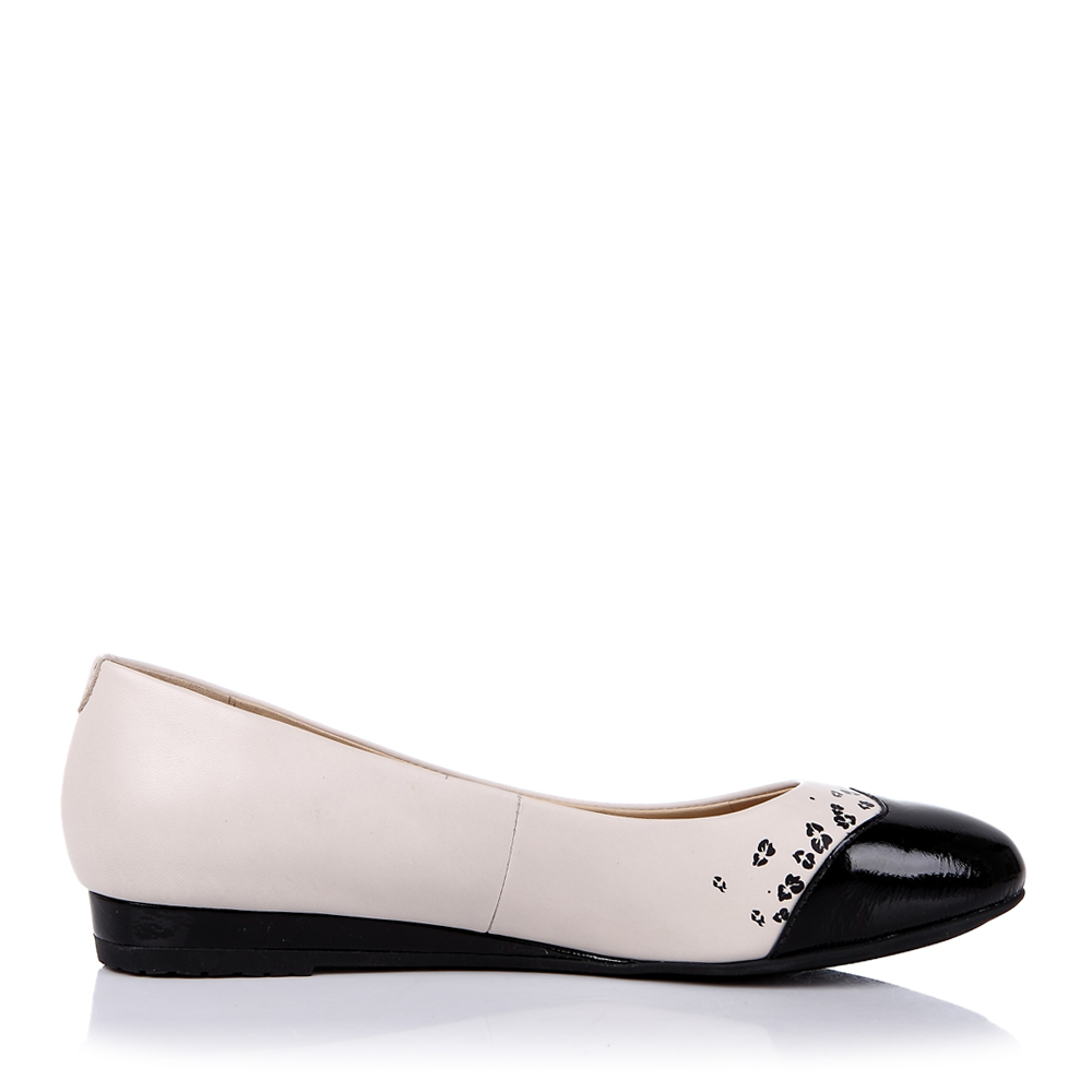 hush puppies/暇步士春季米白色软牛皮/黑色漆牛皮女休闲鞋日常休闲